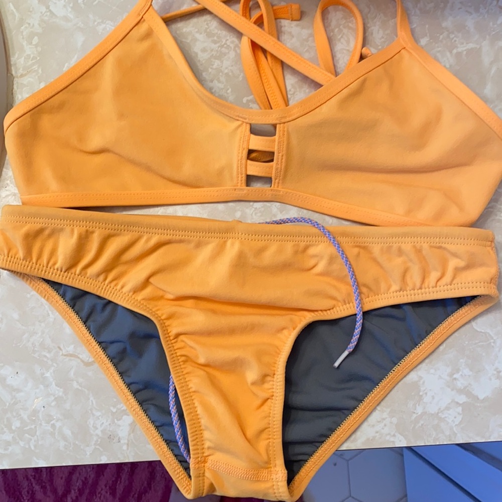Jolyn Set!